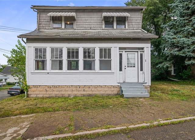 Property at 1400 Orchard Ave, Arnold, PA 15068, 3 beds, 1.5 baths