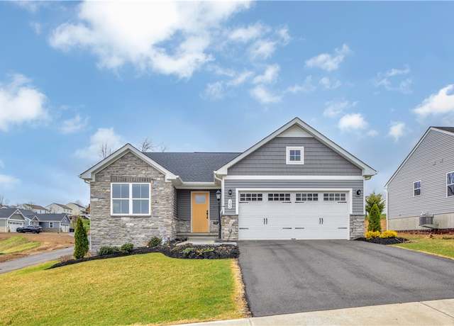 Property at 102 Olivia Dr, Center Twp - Bea, PA 15061, 3 beds, 2 baths