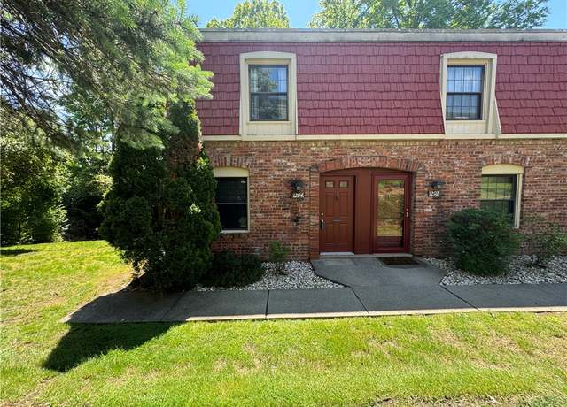 Property at 1294 S Pennsbury, Pennsbury, PA 15205, 2 beds, 1 bath