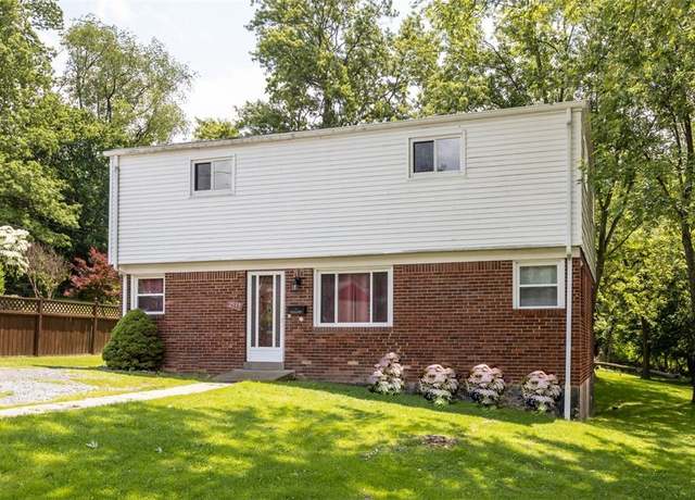 Property at 2519 Sylvania Dr, Bethel Park, PA 15102, 6 beds, 2.5 baths