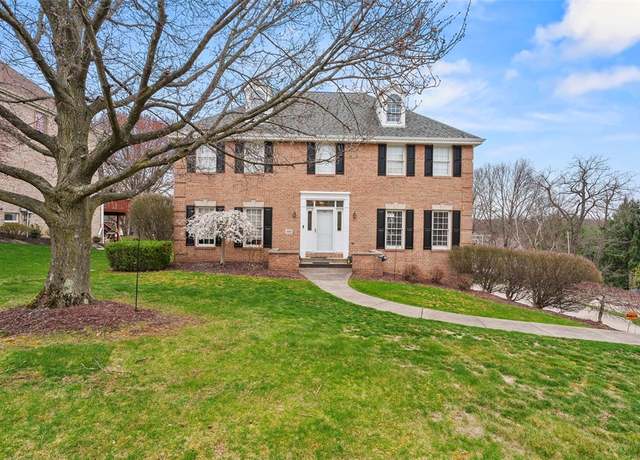 Property at 2305 Meadow Vue Dr, Moon/crescent Twp, PA 15108, 4 beds, 3.5 baths