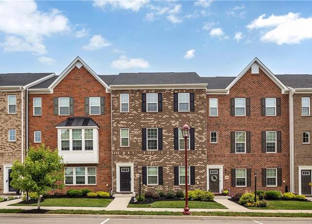 Property at 222 Amon St, Cranberry Twp, PA 16066, 3 beds, 2.5 baths
