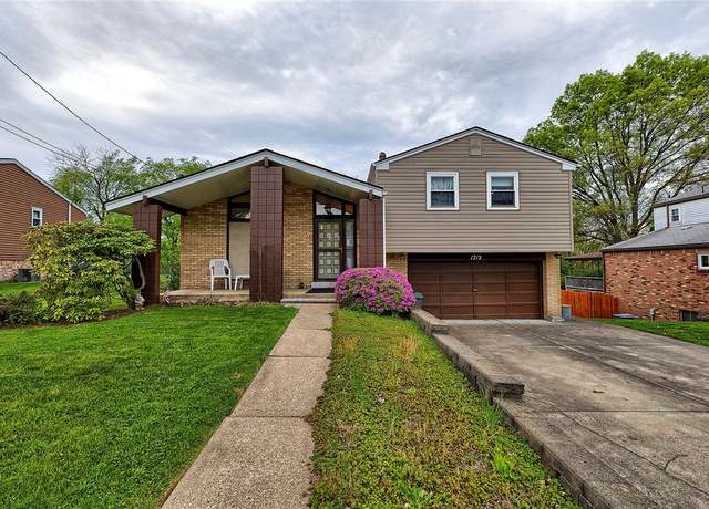 Property at 1712 Educational Dr, White Oak, PA 15131, 3 beds, 2 baths