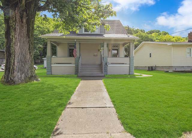 Property at 512 2nd Ave, Eastvale, PA 15010, 4 beds, 2 baths