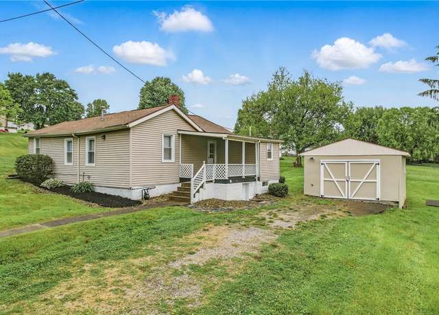 Property at 256 Marshall St, Hermitage, PA 16148, 2 beds, 1 bath