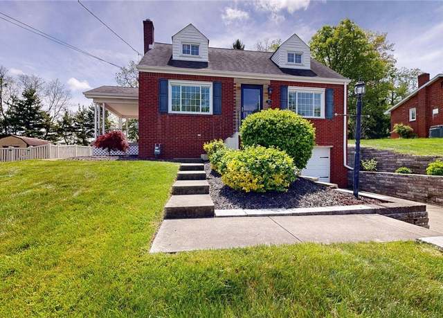 Property at 121 Rosemont Dr, Moon/crescent Twp, PA 15108, 3 beds, 1.5 baths