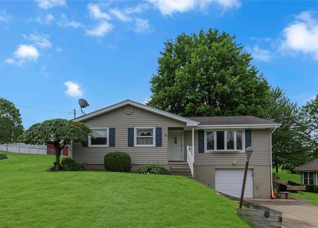 Property at 2203 14th St, Patterson Twp, PA 15010, 3 beds, 3 baths