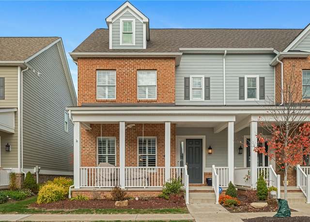 Property at 23 Carolina Ave, Oakmont, PA 15139, 4 beds, 3.5 baths