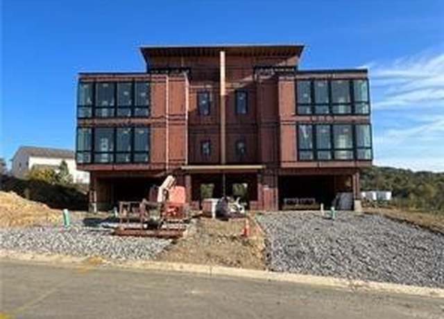 Property at 4012 Alexander Ct #4012, Murrysville, PA 15632, 3 beds, 2.5 baths