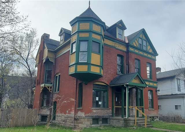 Property at 1500 3rd Ave, New Brighton, PA 15066, 5 beds, 3.5 baths