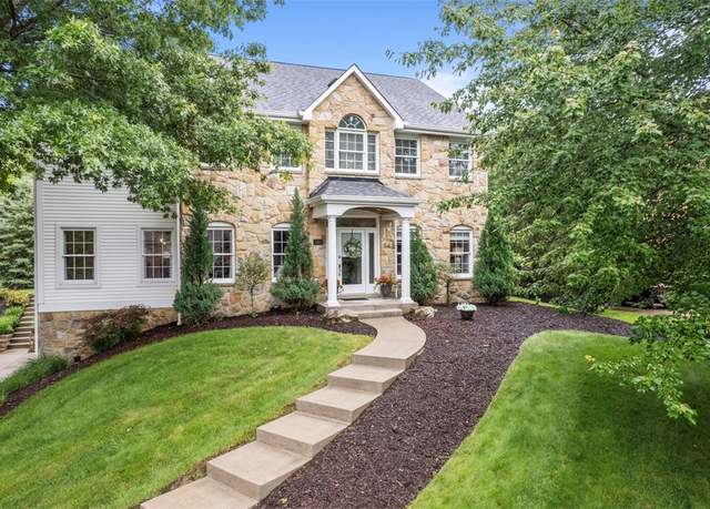 Property at 140 Golfview Dr, Mars Boro, PA 15044, 4 beds, 3.5 baths