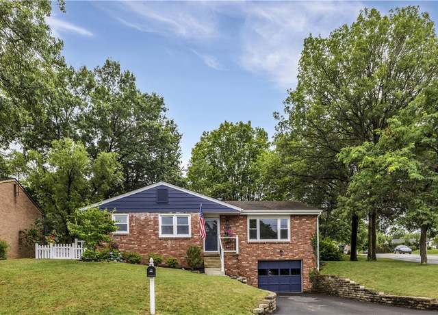 Property at 202 Emerson Dr, Zelienople Boro, PA 16063, 3 beds, 2 baths