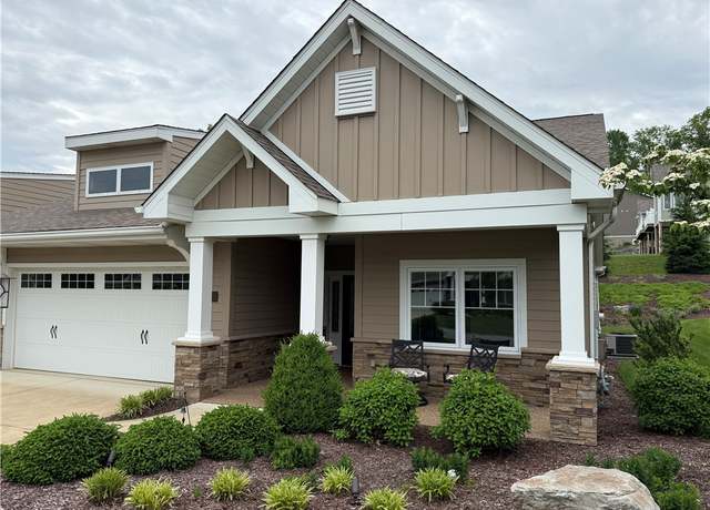 Property at 111 Sterling Oaks Dr, Level Green, PA 15085, 2 beds, 2 baths