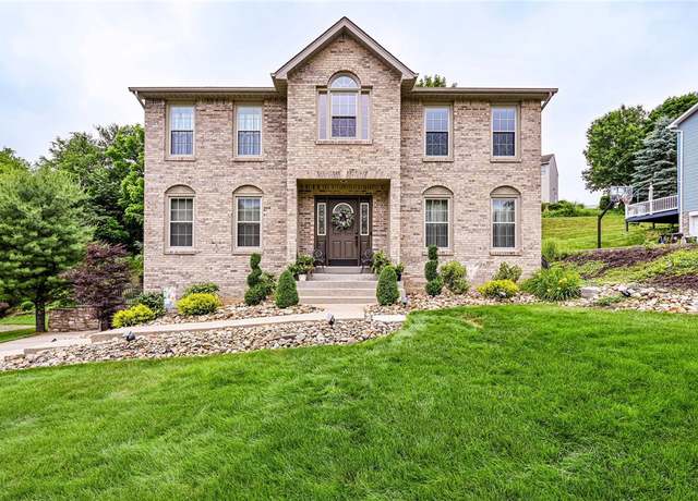 Property at 4025 Holiday Park Dr, Murrysville, PA 15668, 4 beds, 3 baths