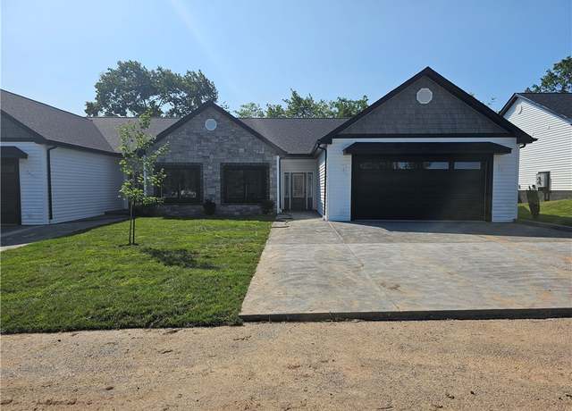 Property at 810 Tenth St, New Stanton, PA 15697, 2 beds, 3 baths