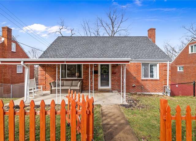 Property at 2720 Strachan Ave, Banksville/westwood, PA 15216, 3 beds, 1 bath