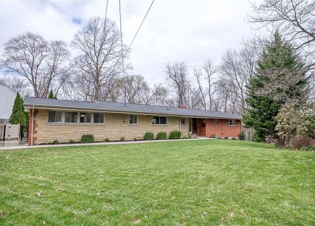 Property at 23 Oakglen, Oakmont, PA 15139, 2 beds, 2 baths