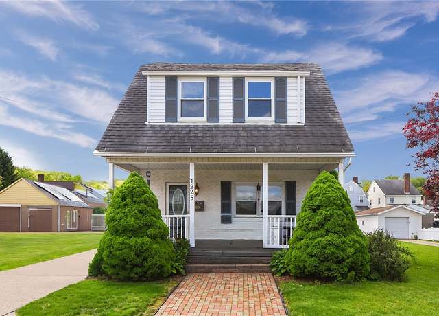 Property at 1925 Irwin St, Aliquippa, PA 15001, 3 beds, 1.5 baths