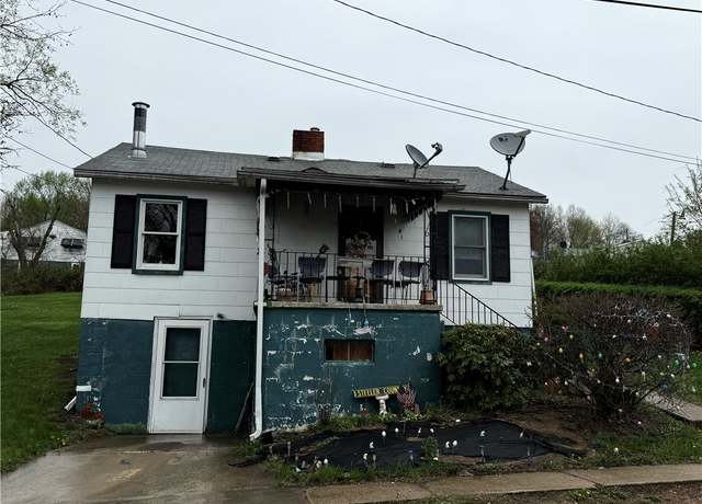 Property at 8 Mcclain St, Redstone Twp, PA 15475, 1 bed, 1 bath