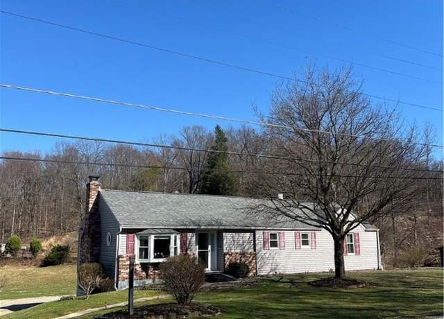 Property at 845 Kiski Park Dr, Washington Twp - Wml, PA 15613, 3 beds, 1 bath