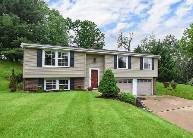 Property at 504 Diablo Dr, Bethel Park, PA 15102, 3 beds, 2 baths