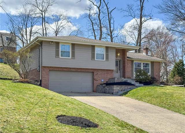 Property at 1248 Satellite Cir, Upper St. Clair, PA 15241, 4 beds, 2.5 baths