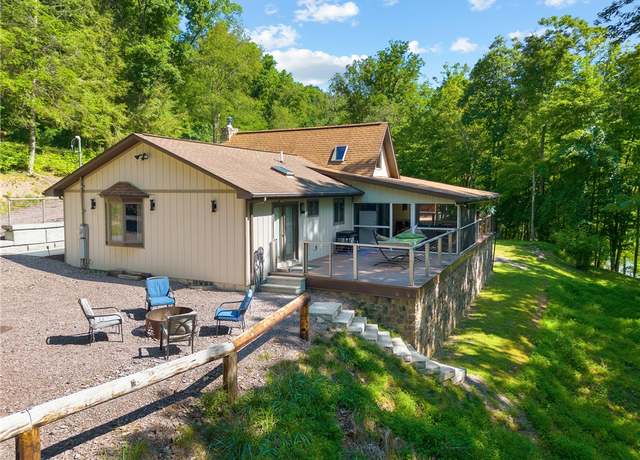 Property at 224 Meyers Rd, Henry Clay Twp, PA 15411, 6 beds, 3 baths