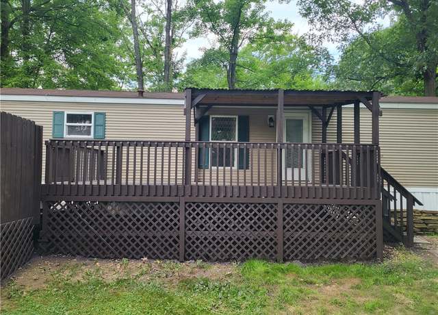 Property at 322 Orchid Ln, Brady Twp - But, PA 16057, 3 beds, 2 baths