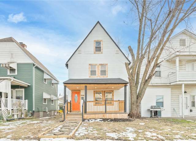Property at 1827 Main St, Aliquippa, PA 15001, 4 beds, 2 baths