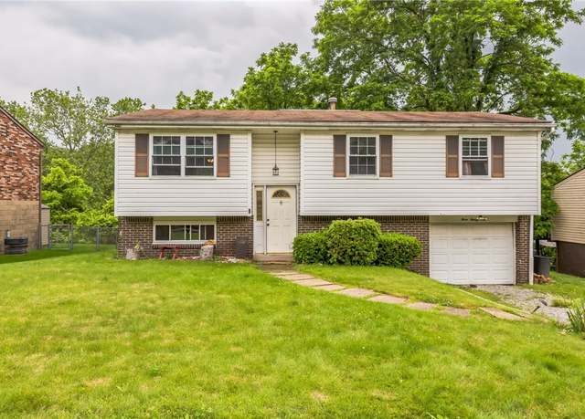 Property at 329 Golden Gate Dr, Verona, PA 15147, 3 beds, 1 bath
