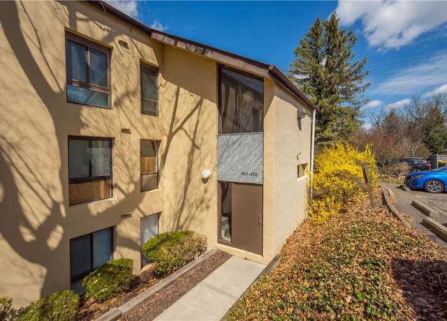 Property at 2034 Swallow Hill Rd #430, Scott Twp - Sal, PA 15220, 2 beds, 1 bath