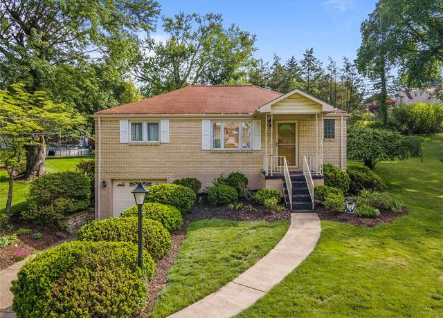 Property at 527 Glenrock Dr, Bethel Park, PA 15102, 3 beds, 1.5 baths