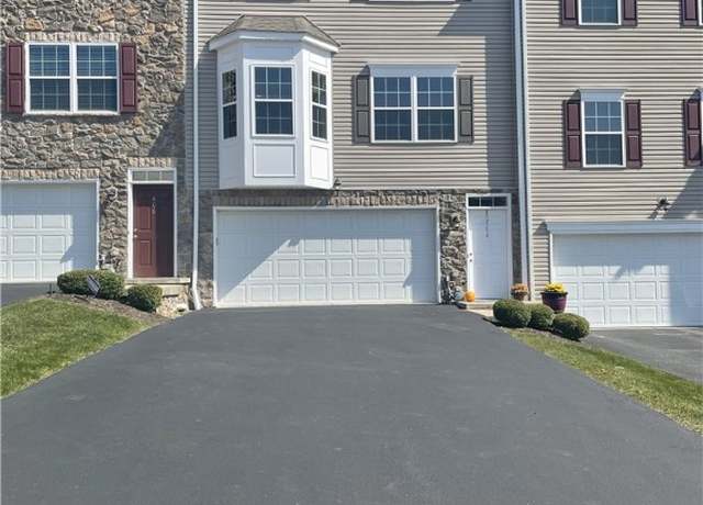 Property at 604 Freedom Dr, Collier Twp, PA 15106, 3 beds, 2.5 baths