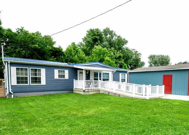 Property at 104 Fair St, Carmichaels/cumblnd, PA 15320, 3 beds, 2 baths