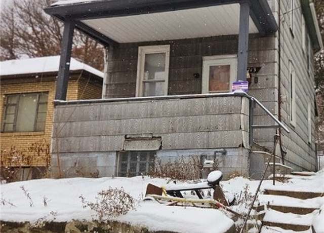Property at 1713 Scott St, Mckeesport, PA 15132, 2 beds, 1 bath