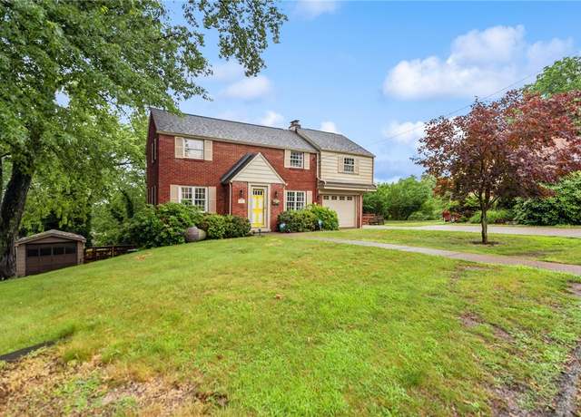 Property at 192 Glenfield Dr, Penn Hills, PA 15235, 3 beds, 1.5 baths