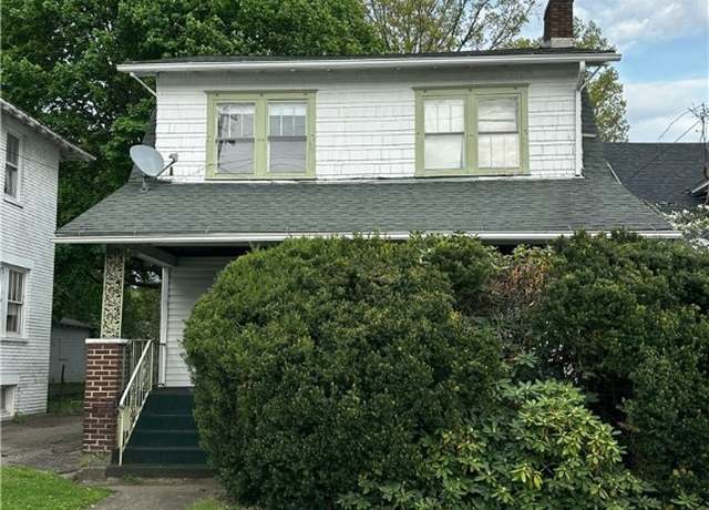 Property at 1104 Wilmington Ave, New Castle/1st, PA 16101, 3 beds, 2 baths