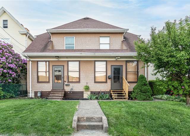 Property at 1146/1146 1/2 Race St, Connellsville, PA 15425, 4 beds, 2 baths