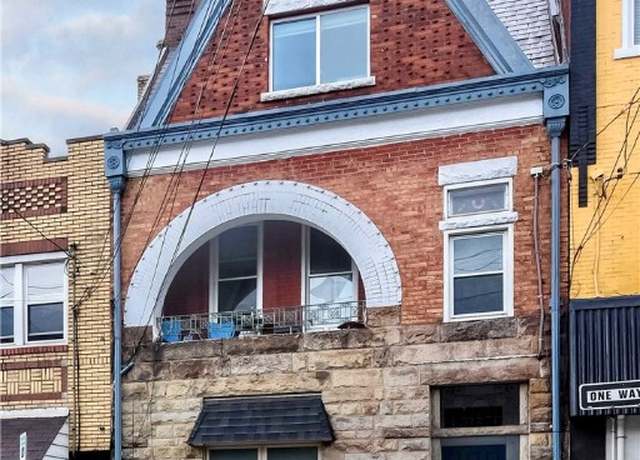 Property at 118 S 17th St, South Side, PA 15203, 6 beds, 3 baths