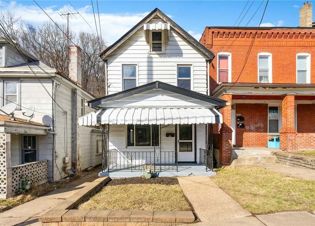 Property at 1005 Oak Ave, Turtle Creek, PA 15145, 2 beds, 2 baths