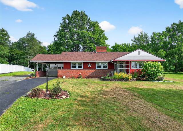 Property at 172 Oakville Rd, Chippewa Twp, PA 15010, 3 beds, 1 bath