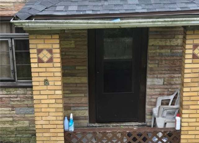 Property at 823 Benwood Ave, Stowe Twp, PA 15136, 3 beds, 1 bath