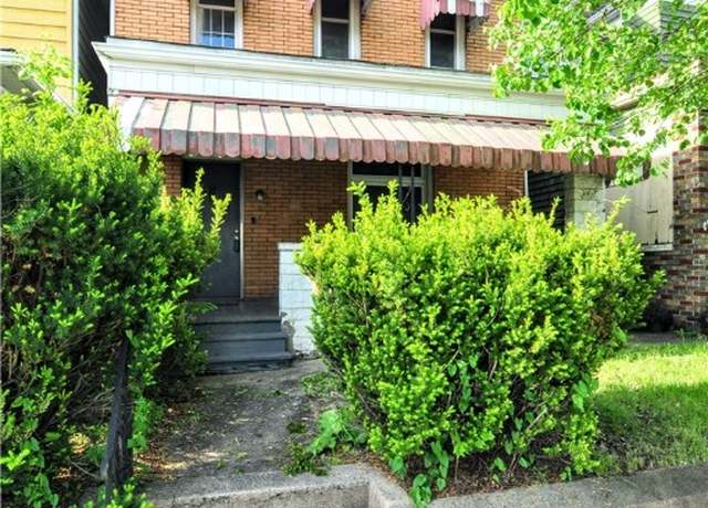 Property at 116 Custer Ave, Vandergrift - Wml, PA 15690, 3 beds, 2 baths