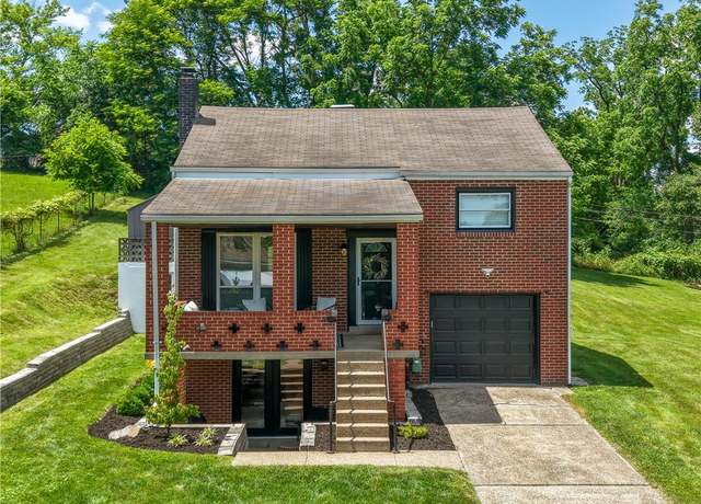 Property at 1100 Algonquin Dr, Robinson Twp - Nwa, PA 15205, 3 beds, 2 baths