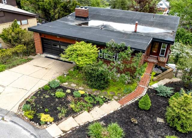 Property at 1898 Brushcliff Rd, Pittsburgh, PA 15221, 4 beds, 3 baths