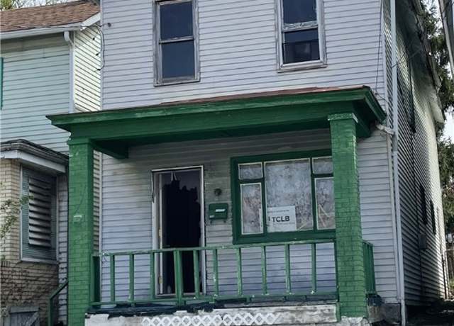 Property at 230 E 15th Ave, Homestead, PA 15120, 3 beds, 1 bath