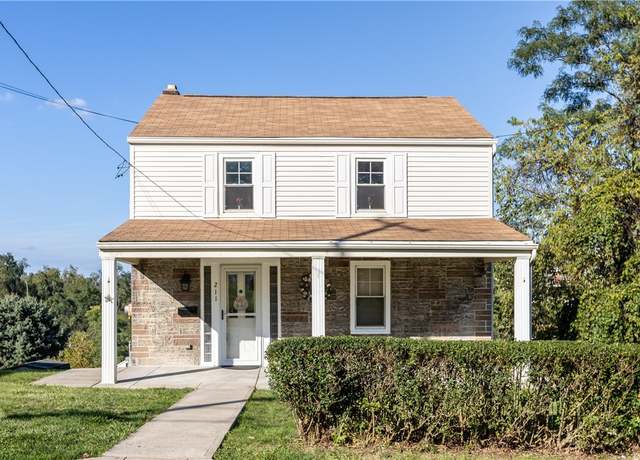Property at 211 Roberts St, West Mifflin, PA 15122, 2 beds, 2.5 baths
