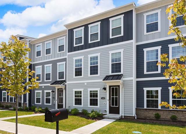 Property at 1408 Commons Ln, South Fayette, PA 15017, 4 beds, 3.5 baths
