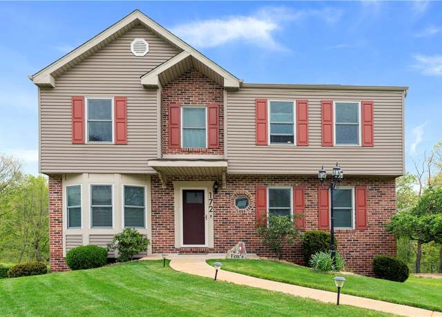 Property at 172 Dinwiddie Dr, Plum Boro, PA 15068, 4 beds, 3.5 baths