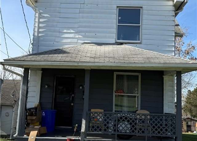 Property at 636 S Ray St, New Castle/4th, PA 16101, 3 beds, 1.5 baths